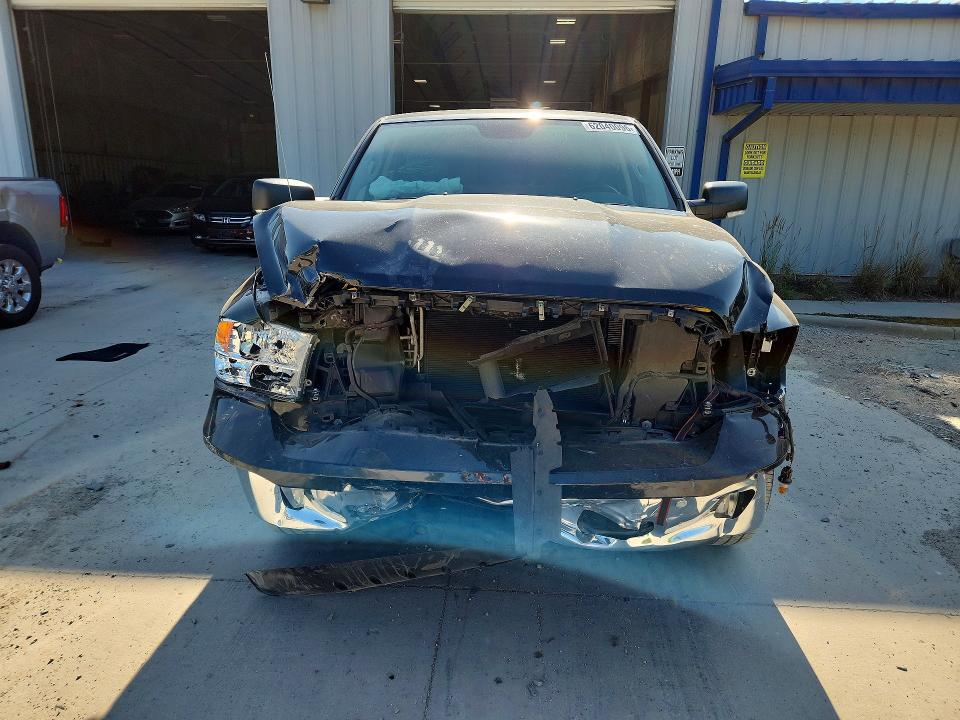 2016 Dodge RAM 1500 SLT