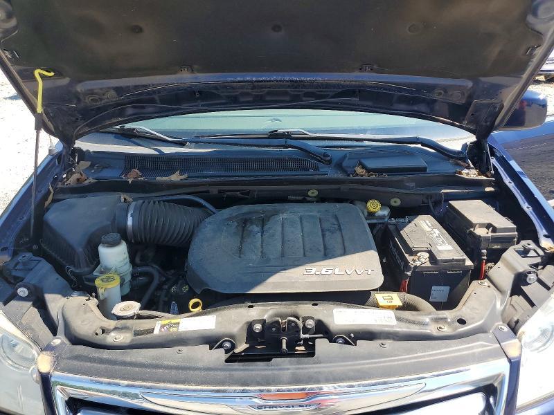 2015 Chrysler Town & Country Touring