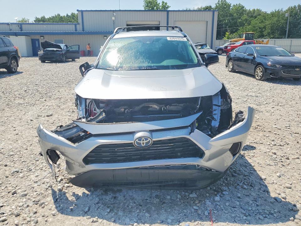 2021 Toyota Rav4 le