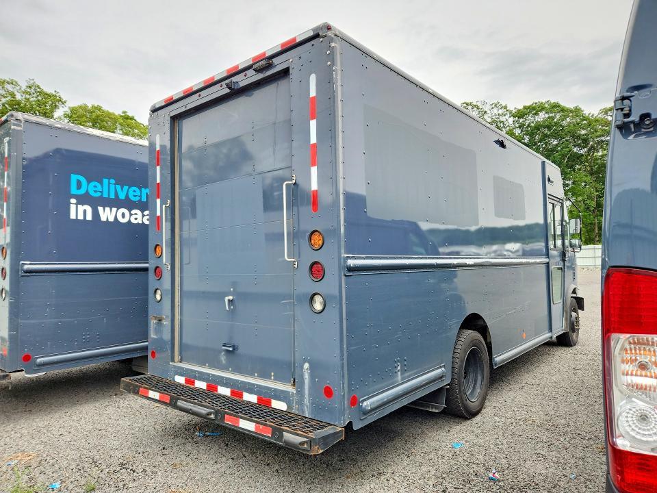 2020 Ford F59 Delivery Truck