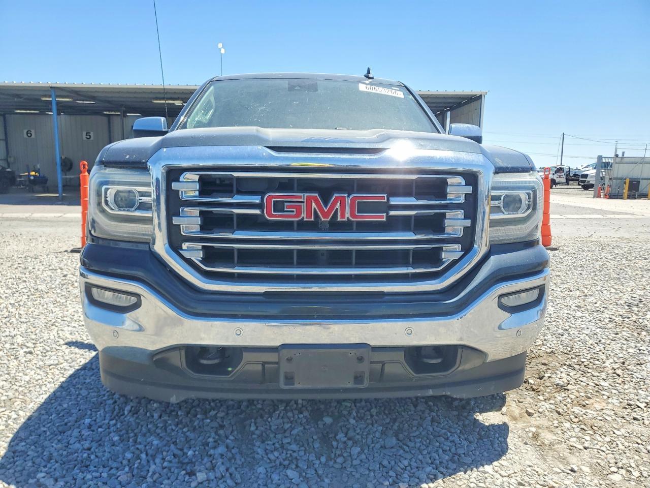 2018 GMC Sierra K1500 SLT