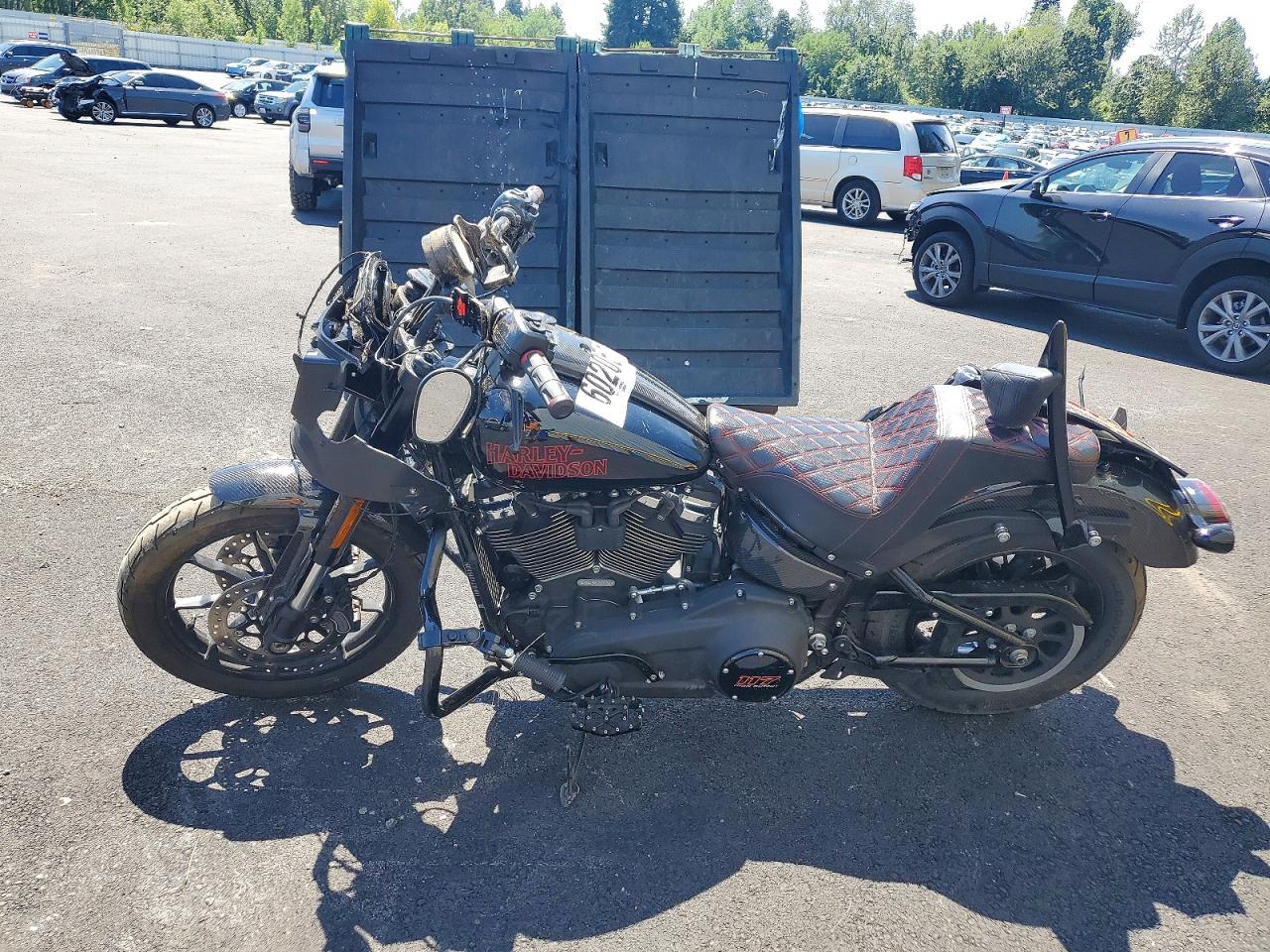 2025 Harley-Davidson Fxlrst