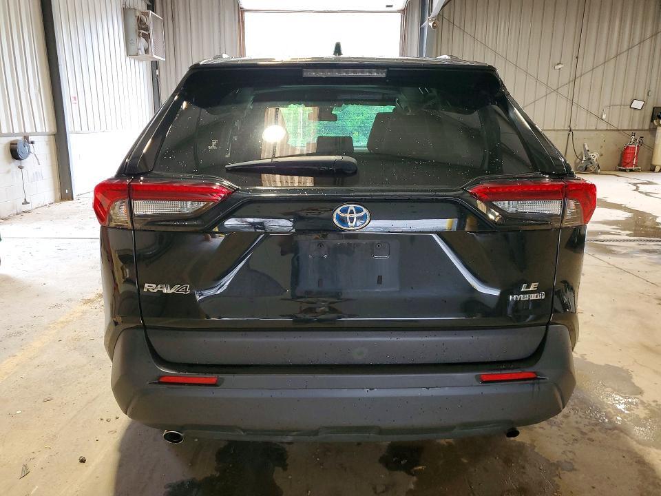 2022 Toyota Rav4 le
