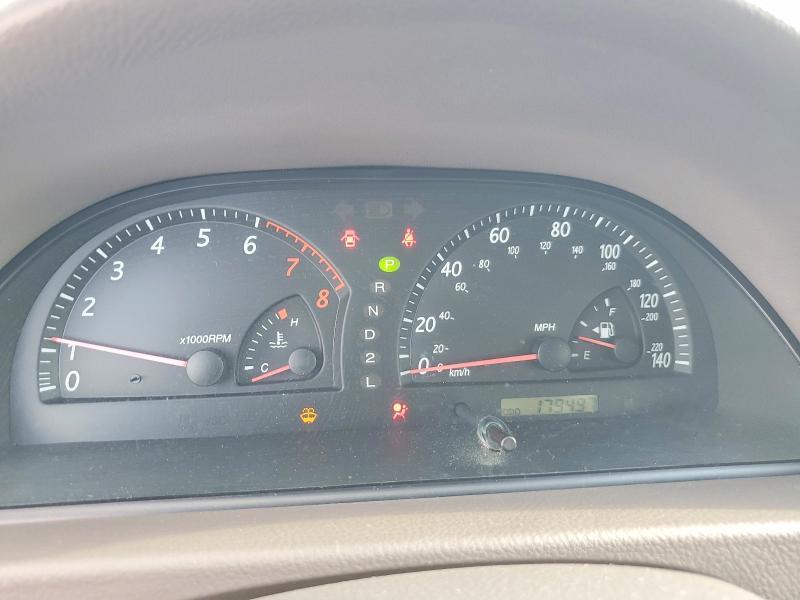 2002 Toyota Camry le