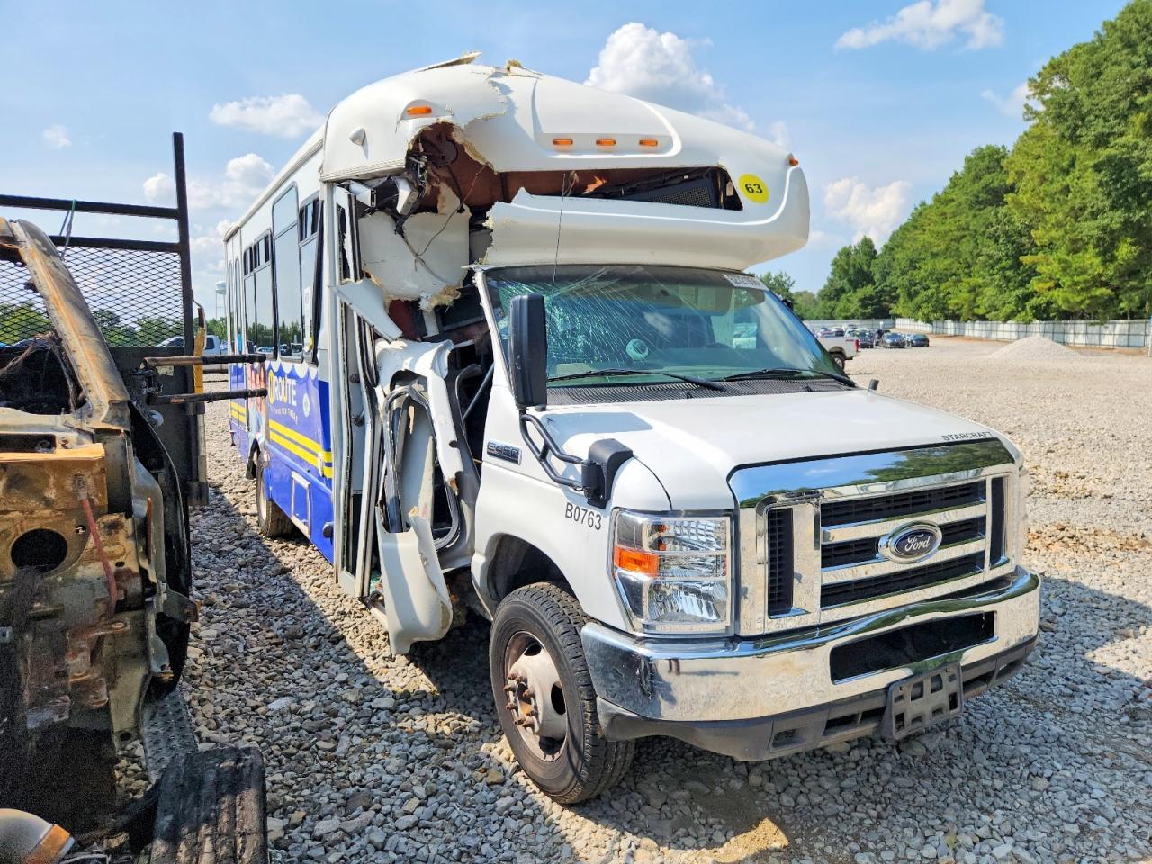 2019 Ford E450-Shuttle Bus