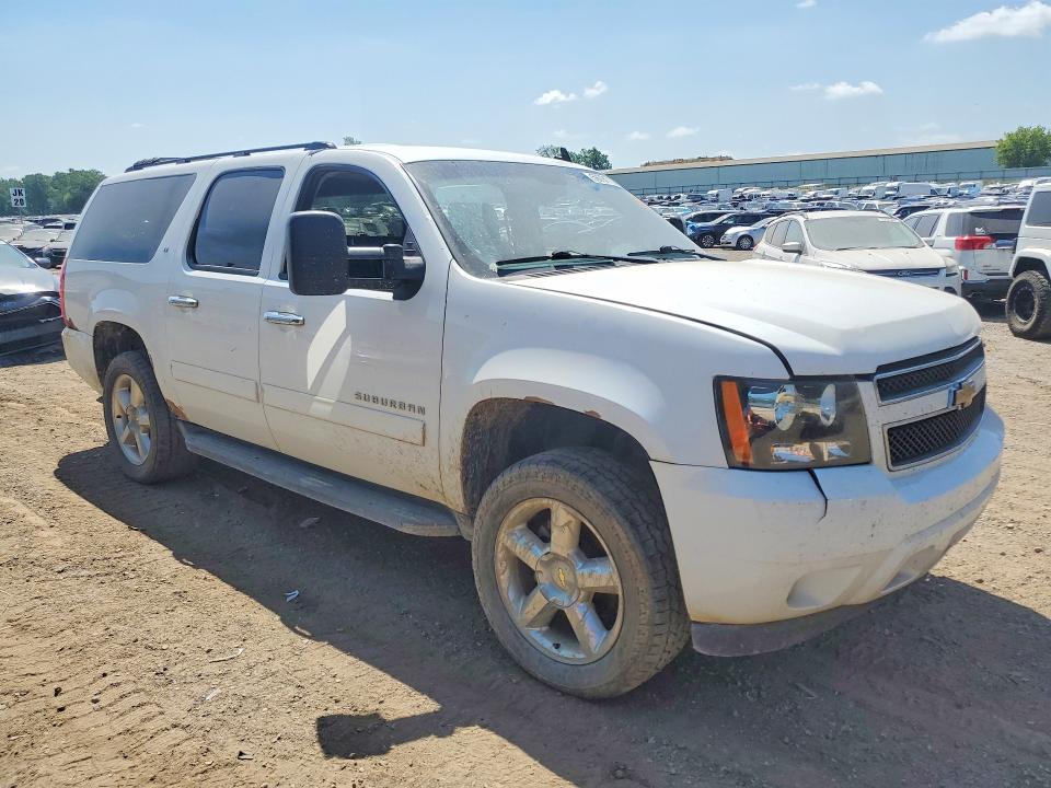 2011 Chevrolet Suburban K1500 lt