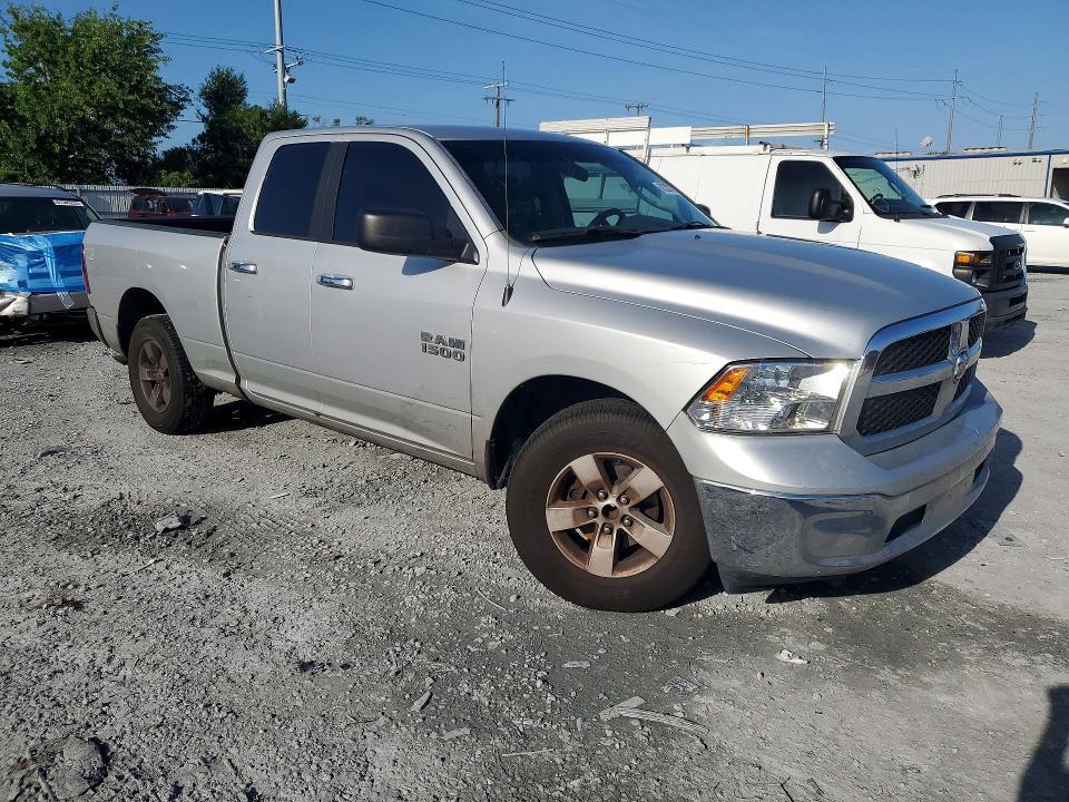 2018 Dodge Ram 1500 slt
