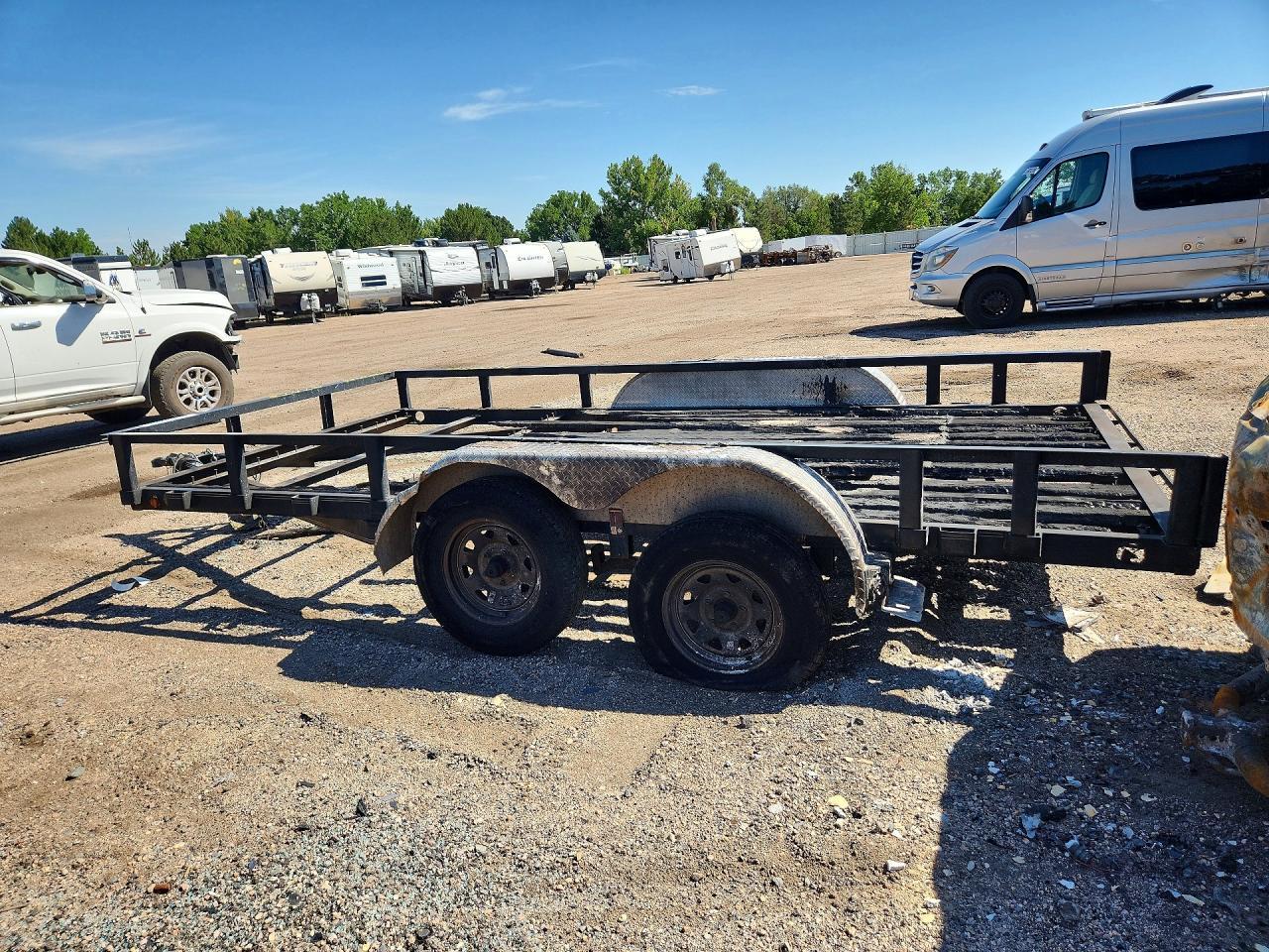 2012 PJ 2013 PJ Utility Trailer