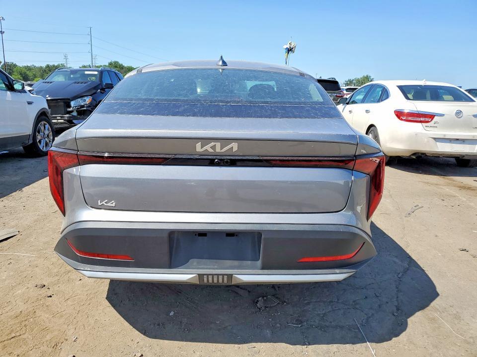 2025 KIA K4 LXS