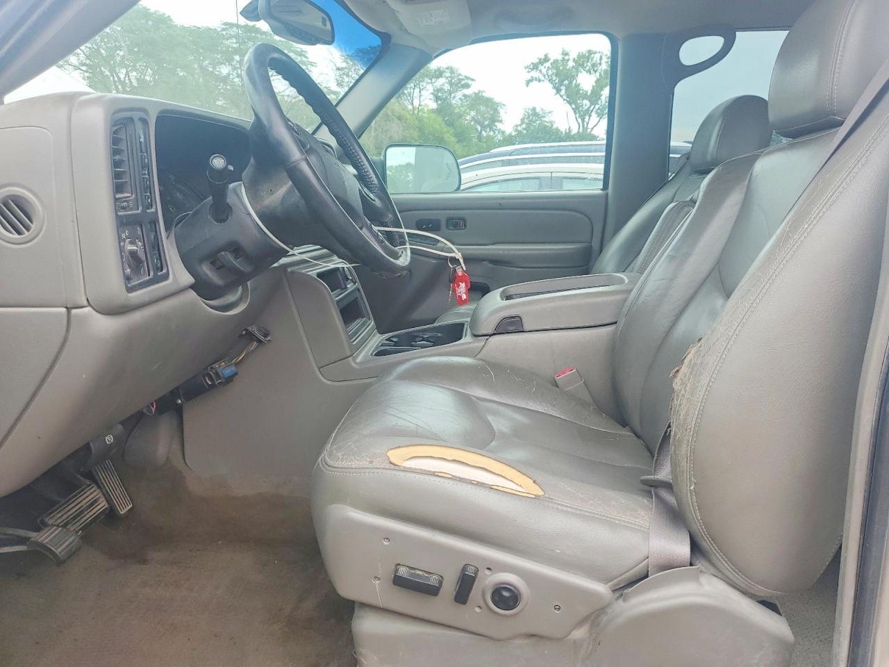 2004 GMC Sierra K2500 Heavy Duty