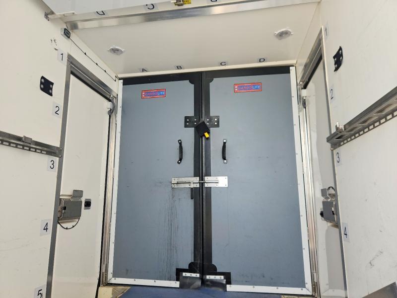 2023 Ford E350 Refrigerated BOX Truck