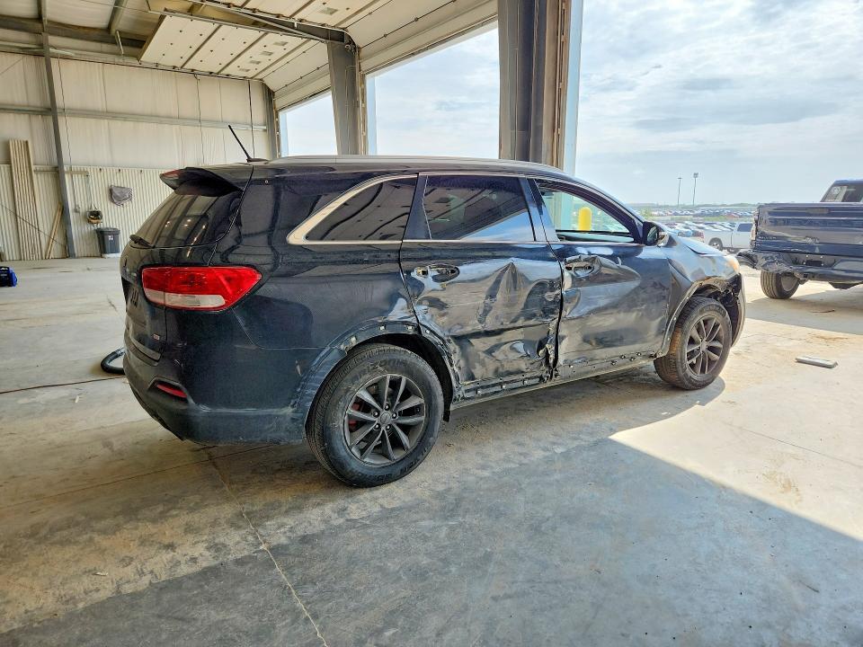 2017 KIA Sorento lx