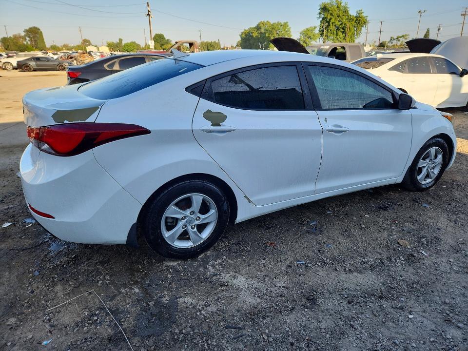 2015 Hyundai Elantra se