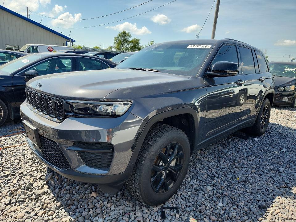 2024 Jeep Grand Cherokee Laredo
