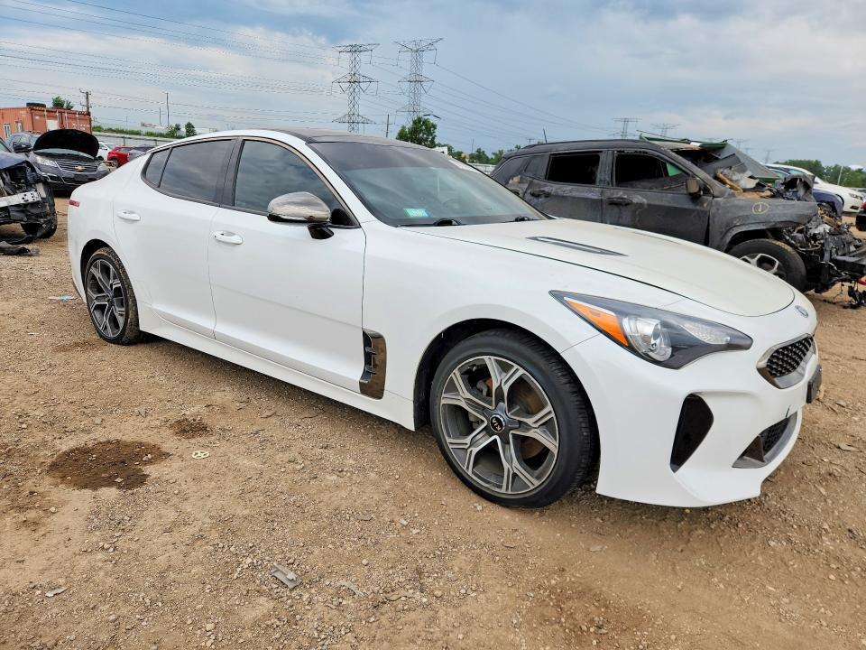 2020 KIA Stinger Gt-LINE