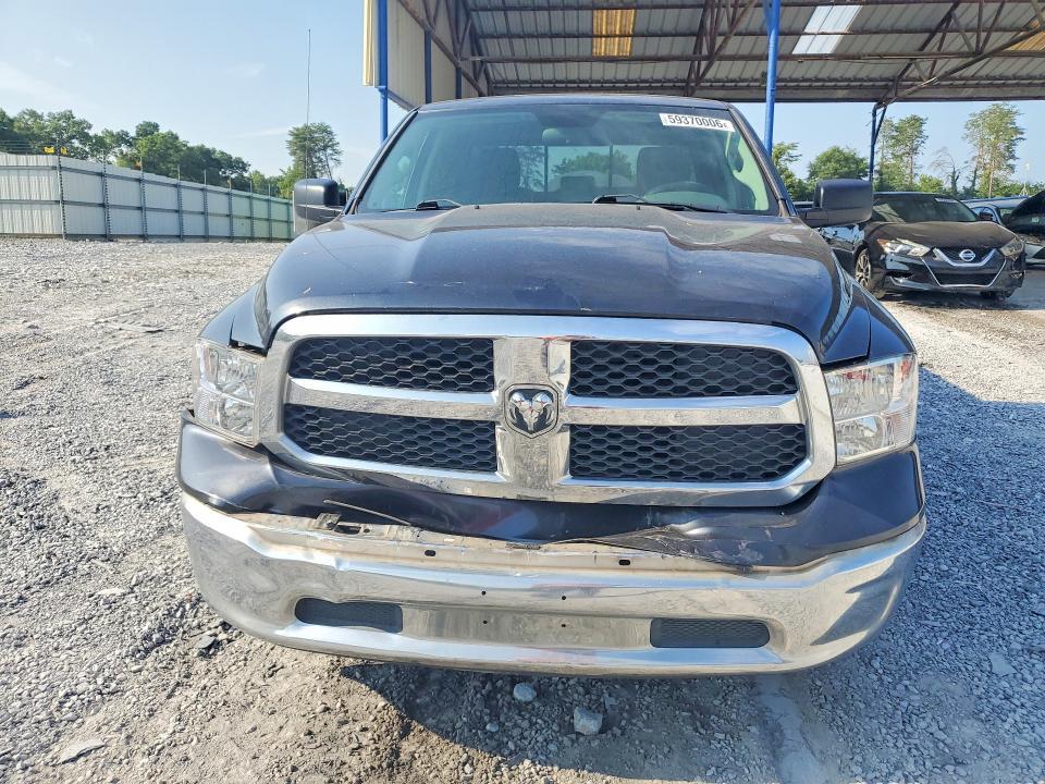2017 Dodge RAM 1500 SLT