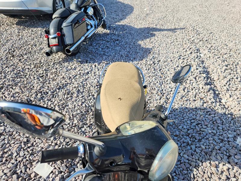 2013 Vespa LX 150IE