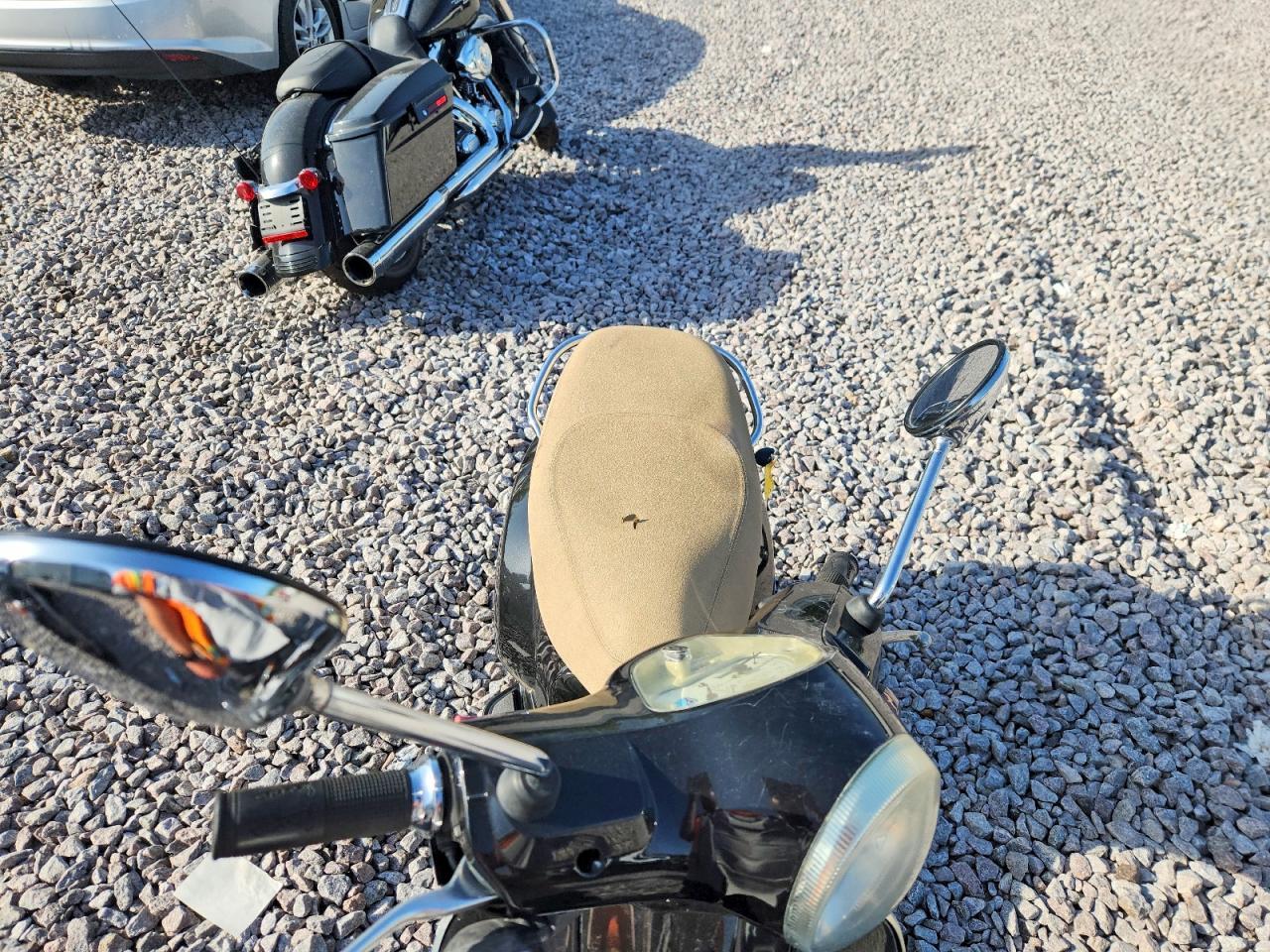 2013 Vespa LX 150IE