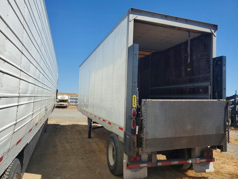 2013 Utility VS1DC DRY Van Trailer