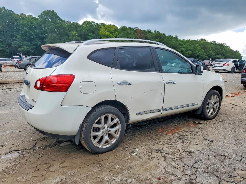 2011 Nissan Rogue s