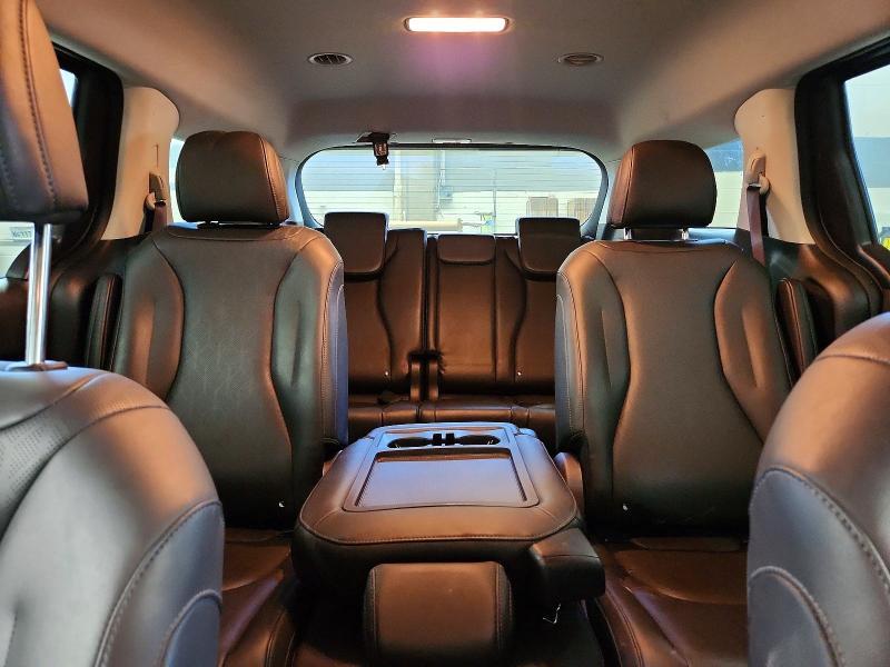 2026 KIA Carnival lxs