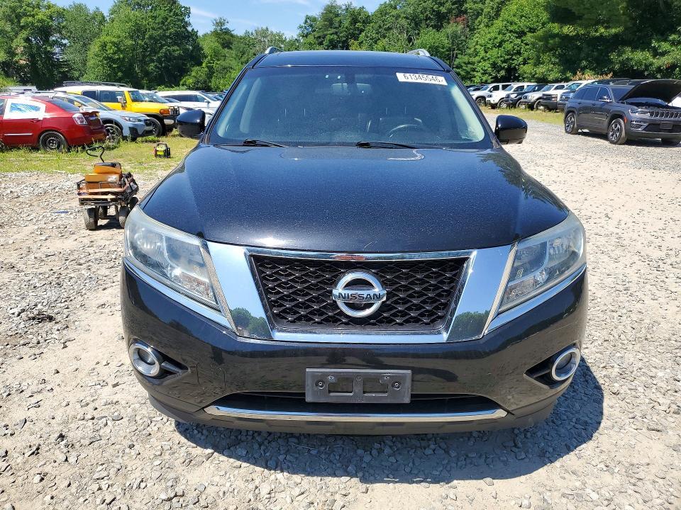 2016 Nissan Pathfinder sl