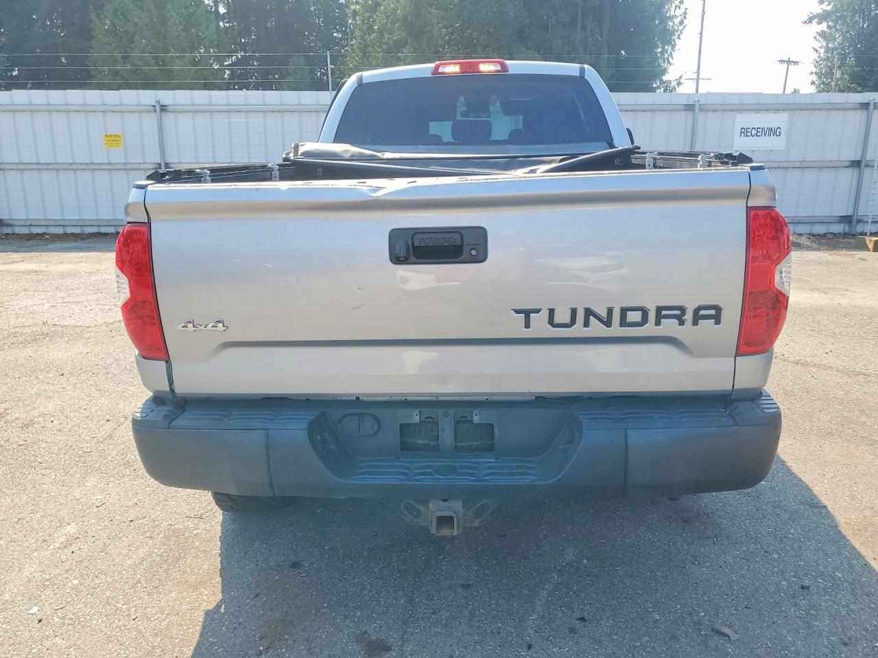 2014 Toyota Tundra SR