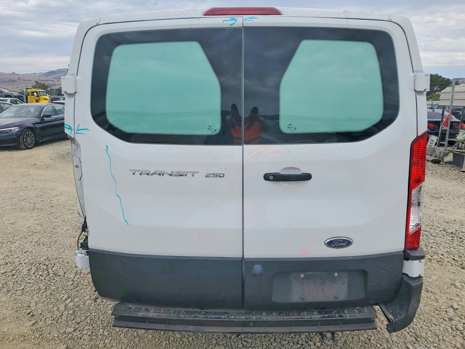 2019 Ford Transit 250 Delivery van