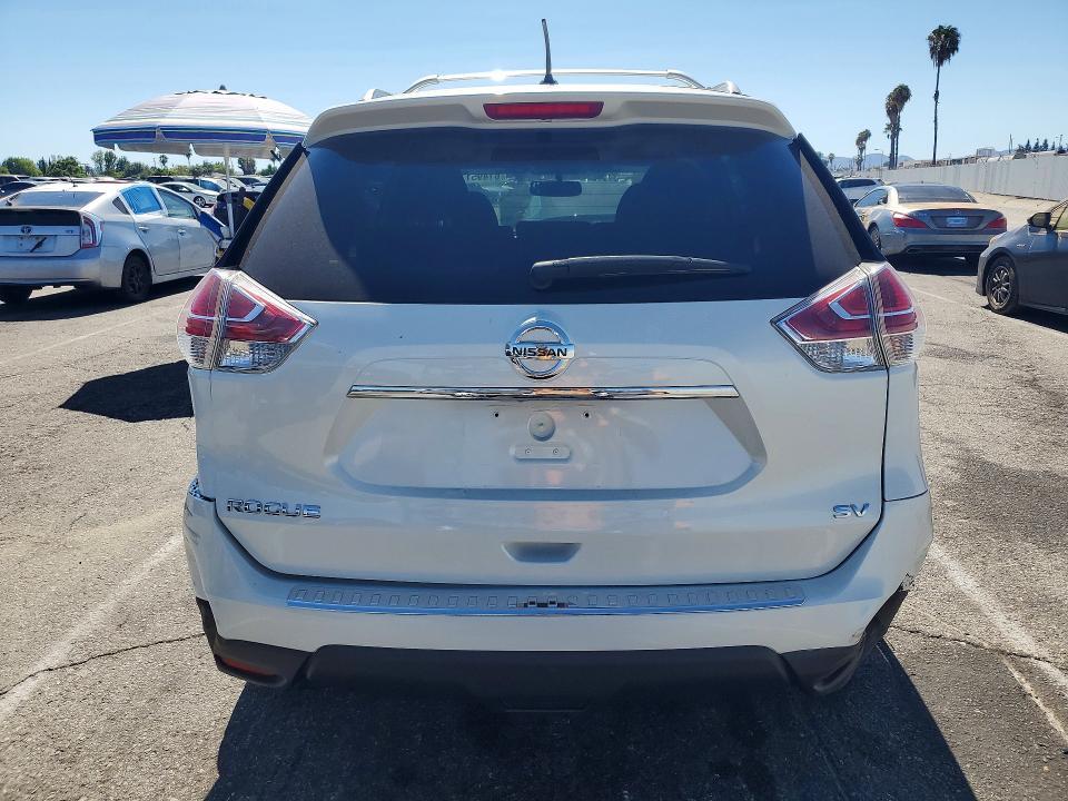 2015 Nissan Rogue sv