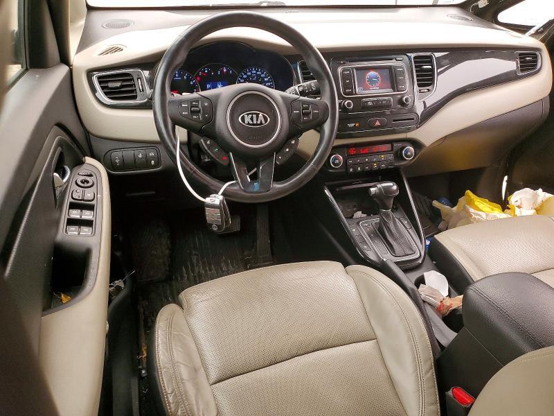 2015 KIA Rondo