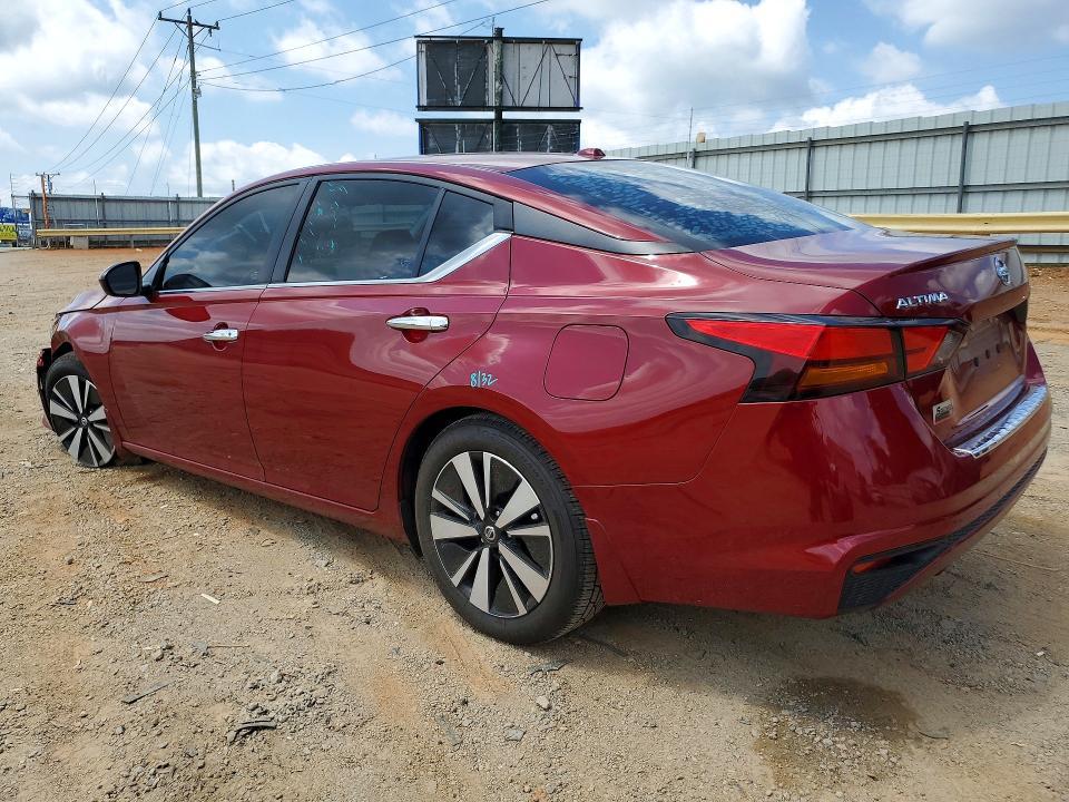 2022 Nissan Altima sv