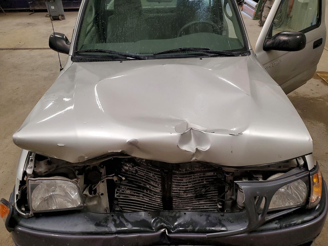 2004 Toyota Tacoma Base