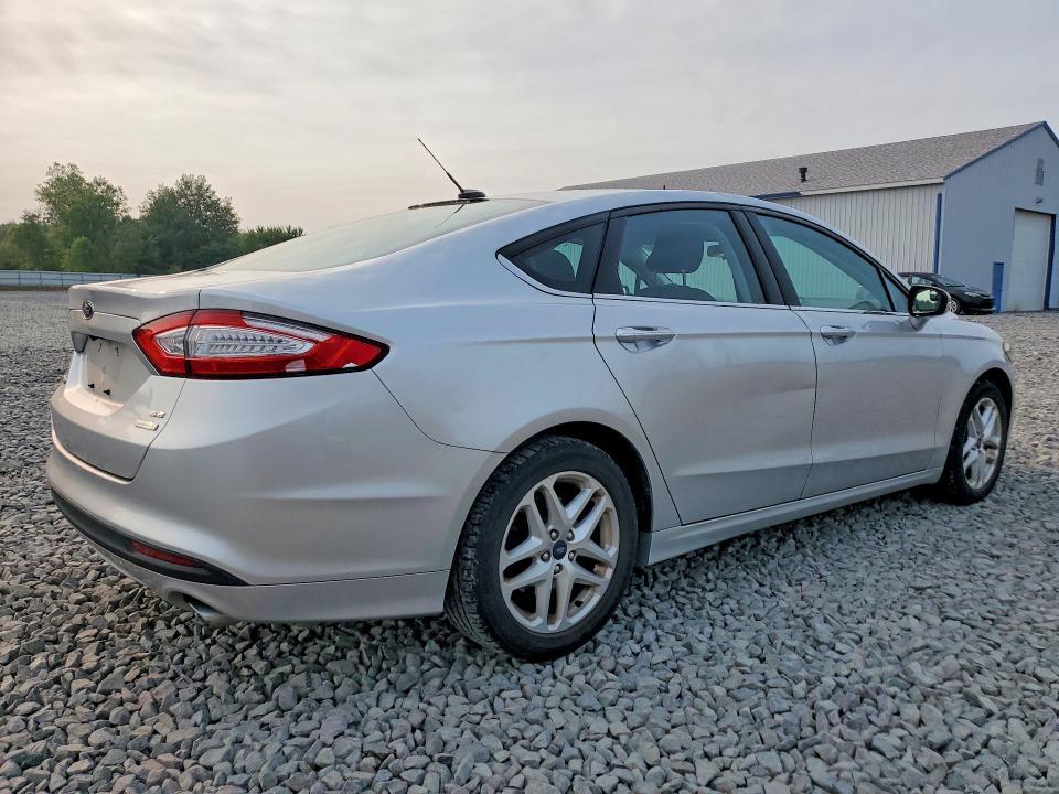2015 Ford Fusion se