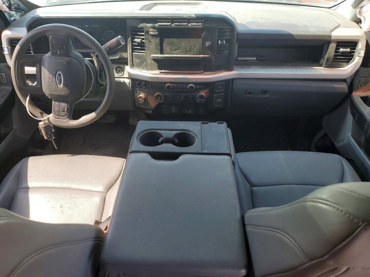 2023 Ford F350 Super Duty