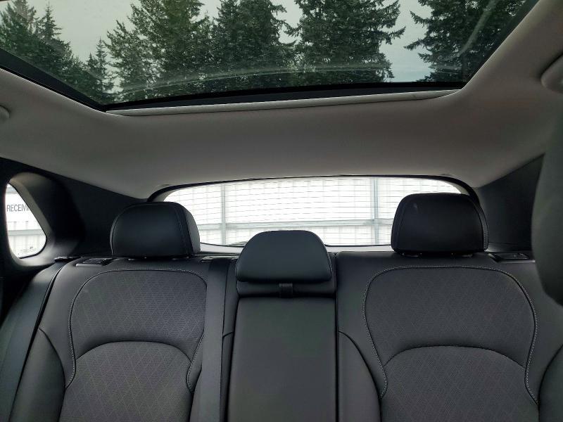 2019 Hyundai Elantra gt Base
