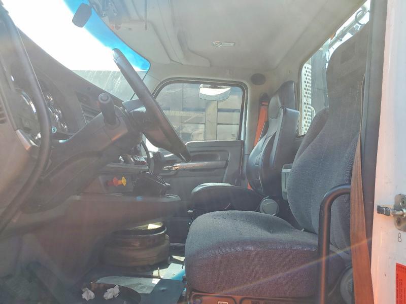 2018 Kenworth T680 Semi Truck