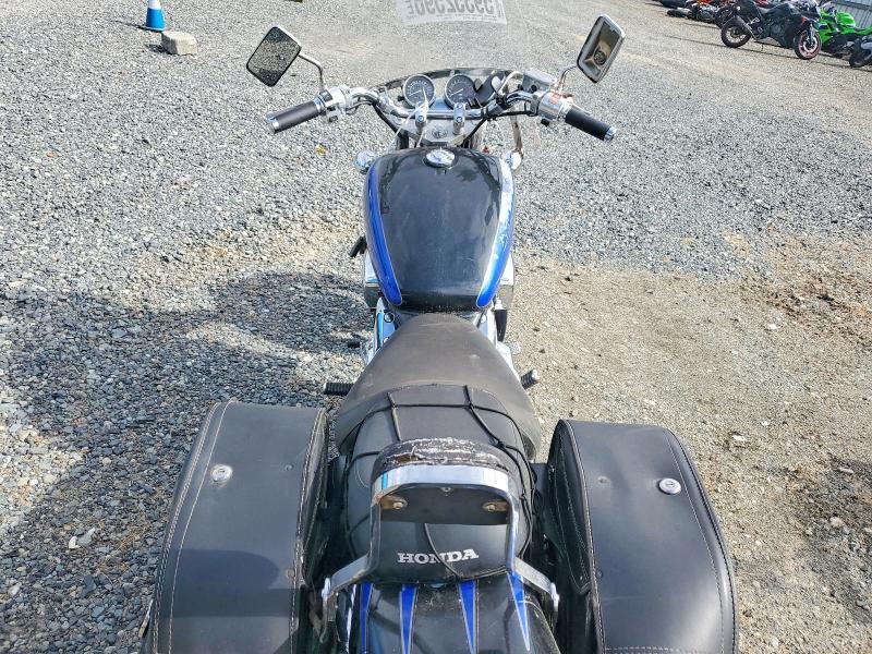 1998 Honda VF750 C2