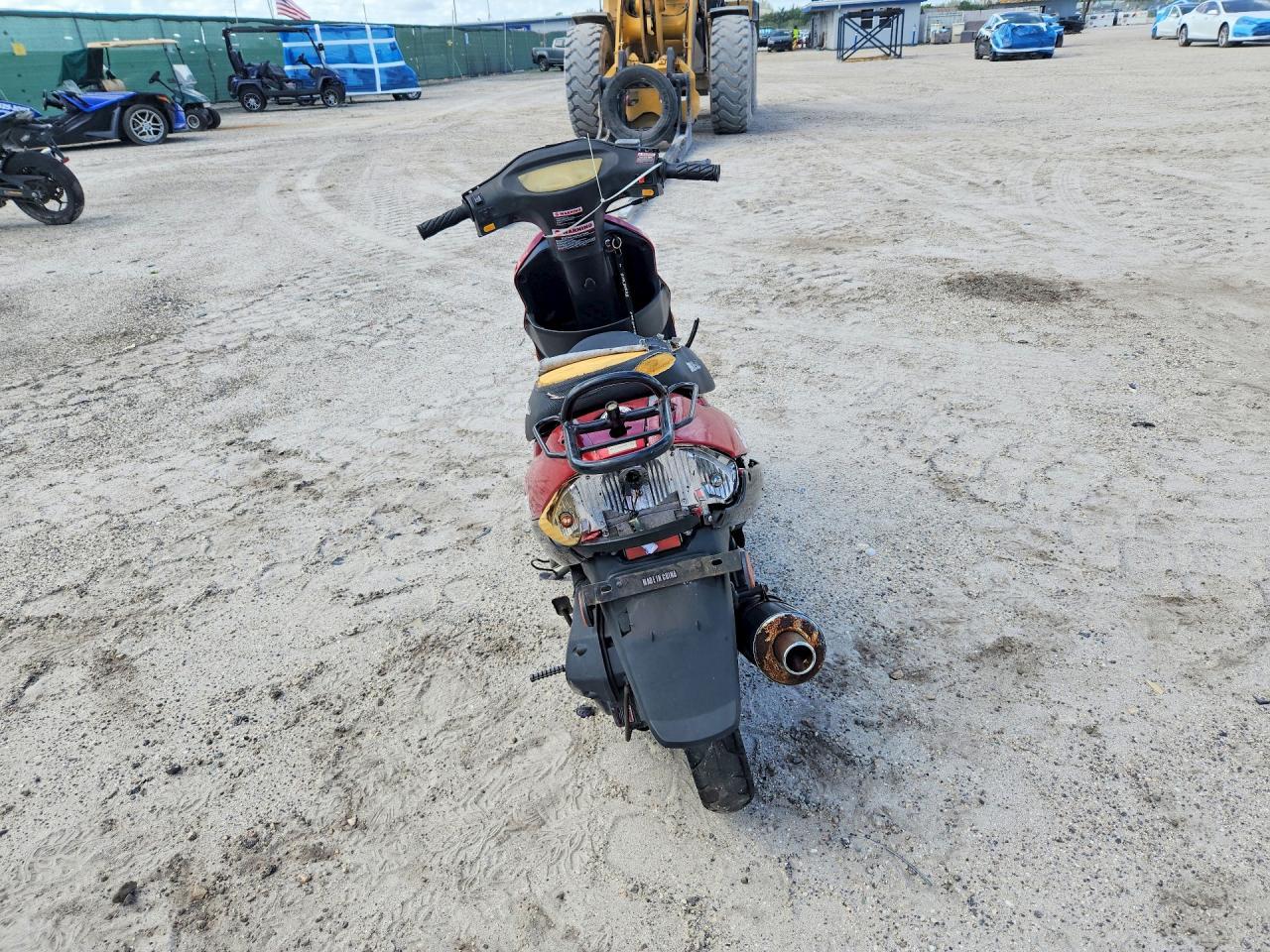 2019 Yongfu YN50QT-8