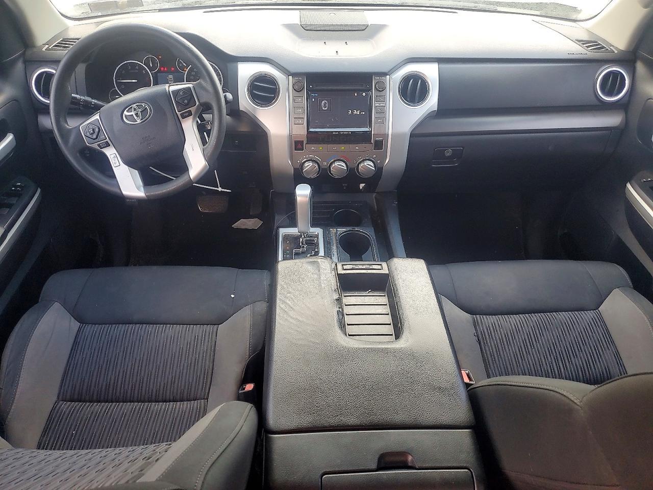 2017 Toyota Tundra SR5