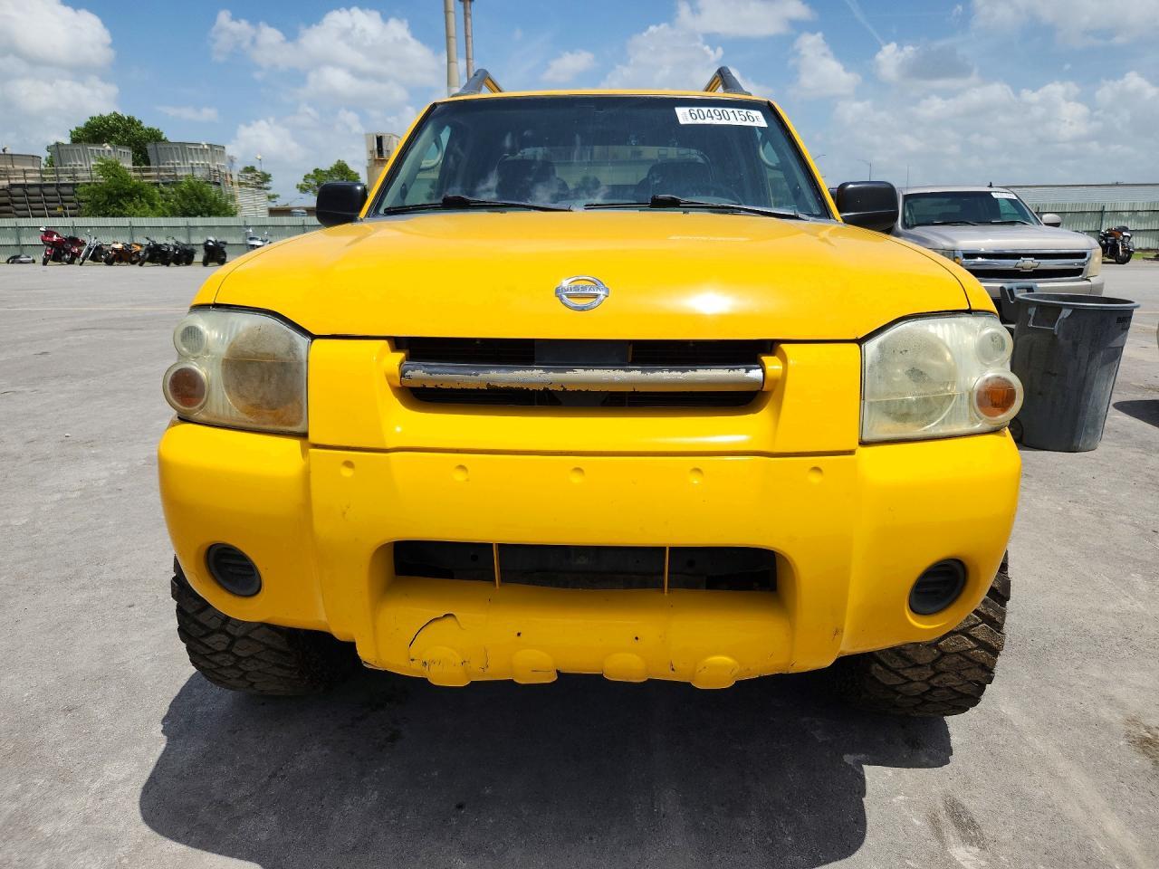2004 Nissan Frontier Crew Cab XE V6