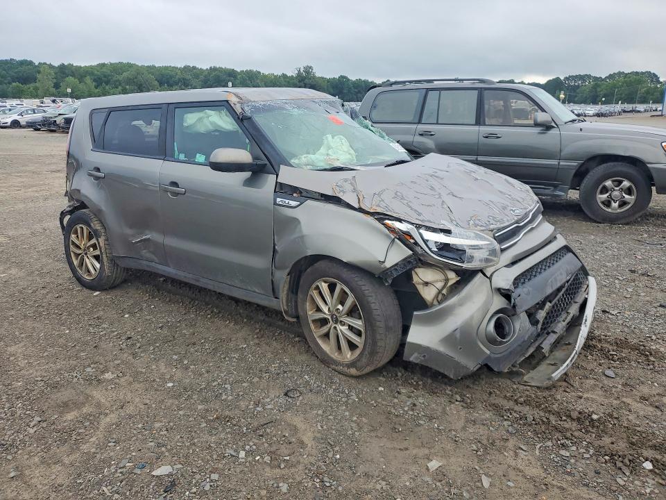 2017 KIA Soul +