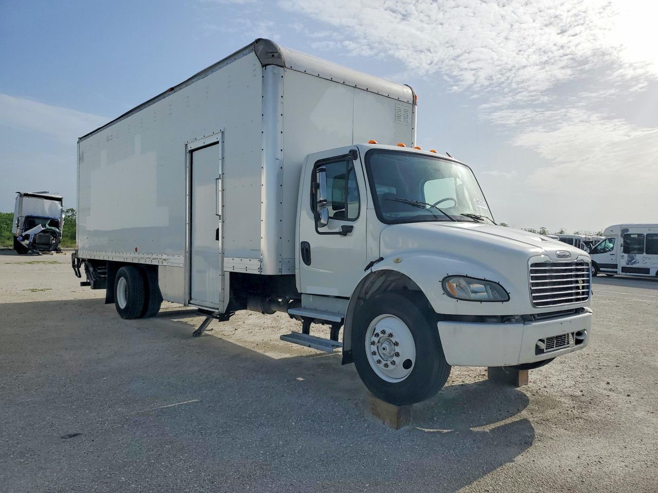 2013 Freightliner M2 106 Medium Duty