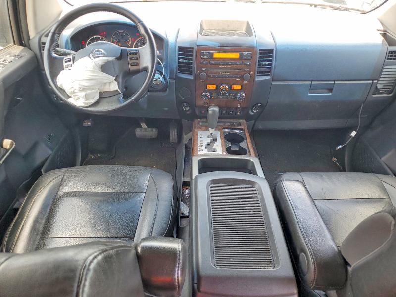 2012 Nissan Titan SV