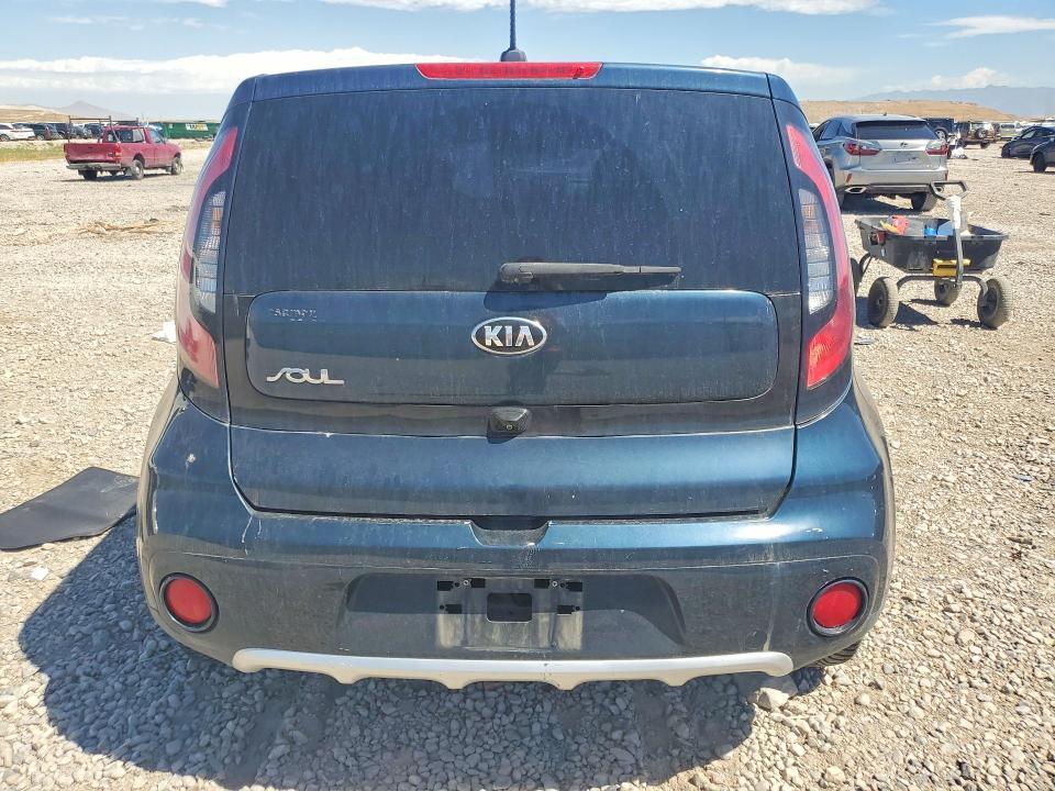 2017 KIA Soul +