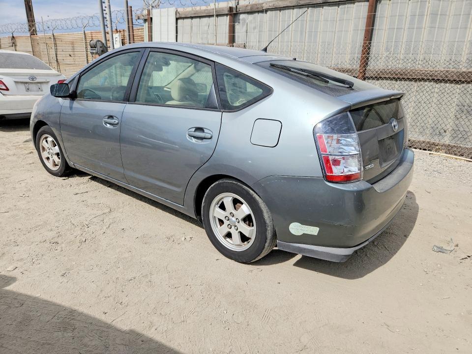 2004 Toyota Prius Base