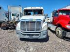 2014 Freightliner Cascadia Semi Truck