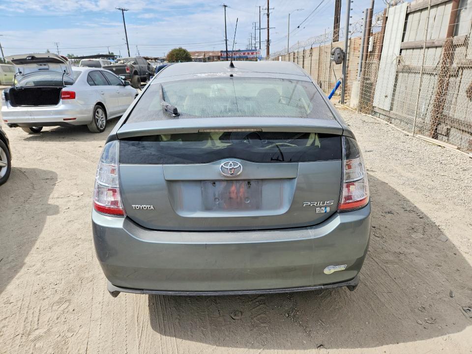 2004 Toyota Prius Base