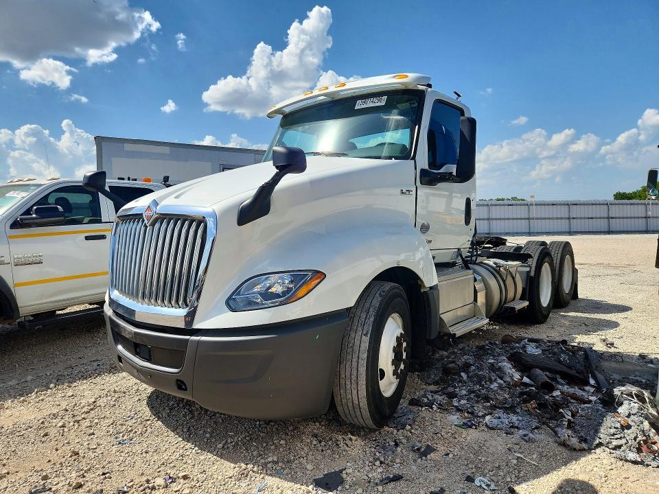 2019 International LT625-Semi Truck