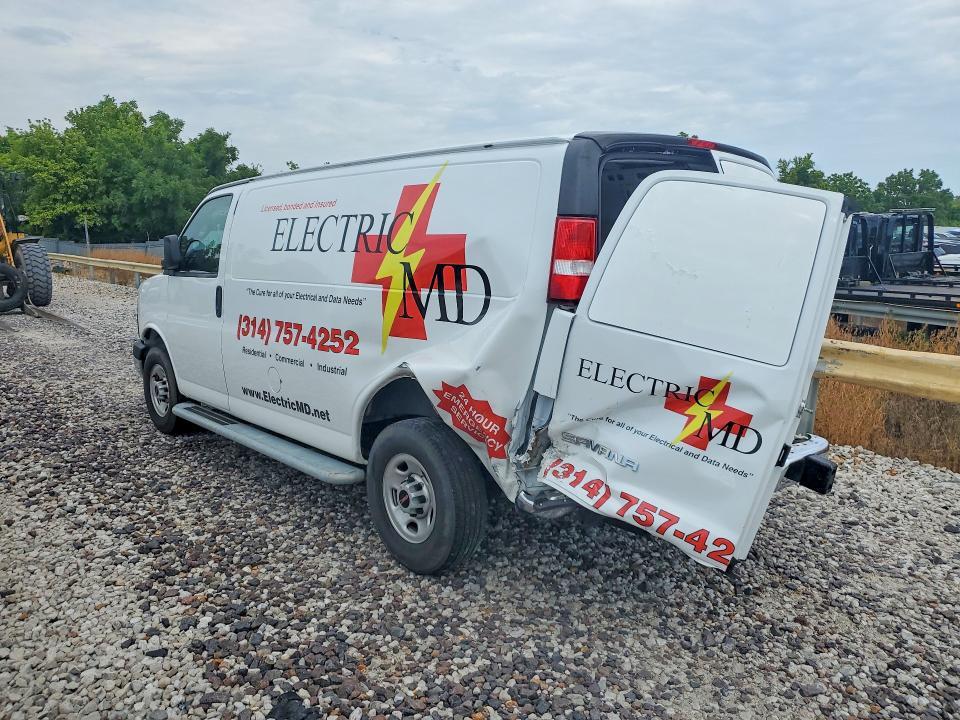 2023 GMC Savana G2500 Cargo