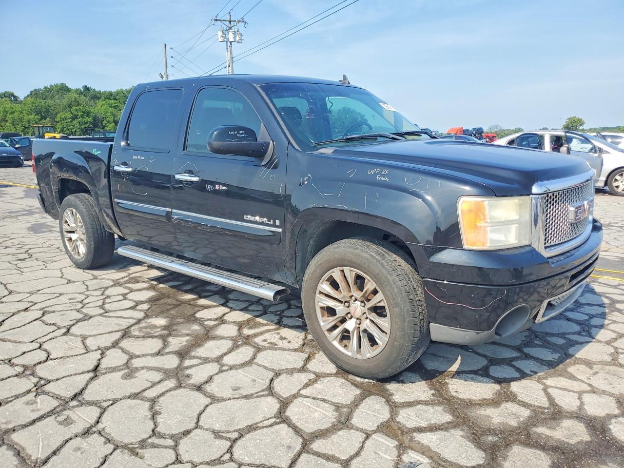 2007 GMC New Sierra Denali